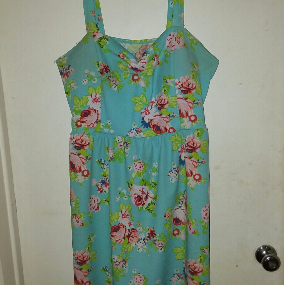 Hundreds XL